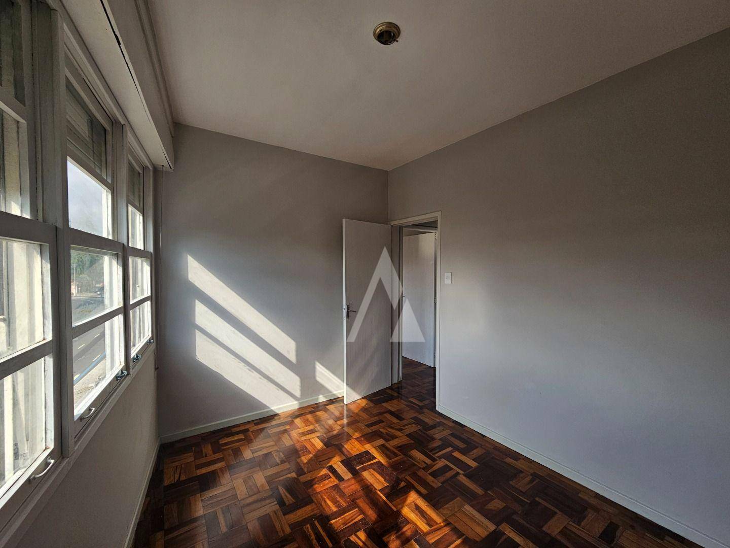 Apartamento para alugar com 2 quartos, 75m² - Foto 7
