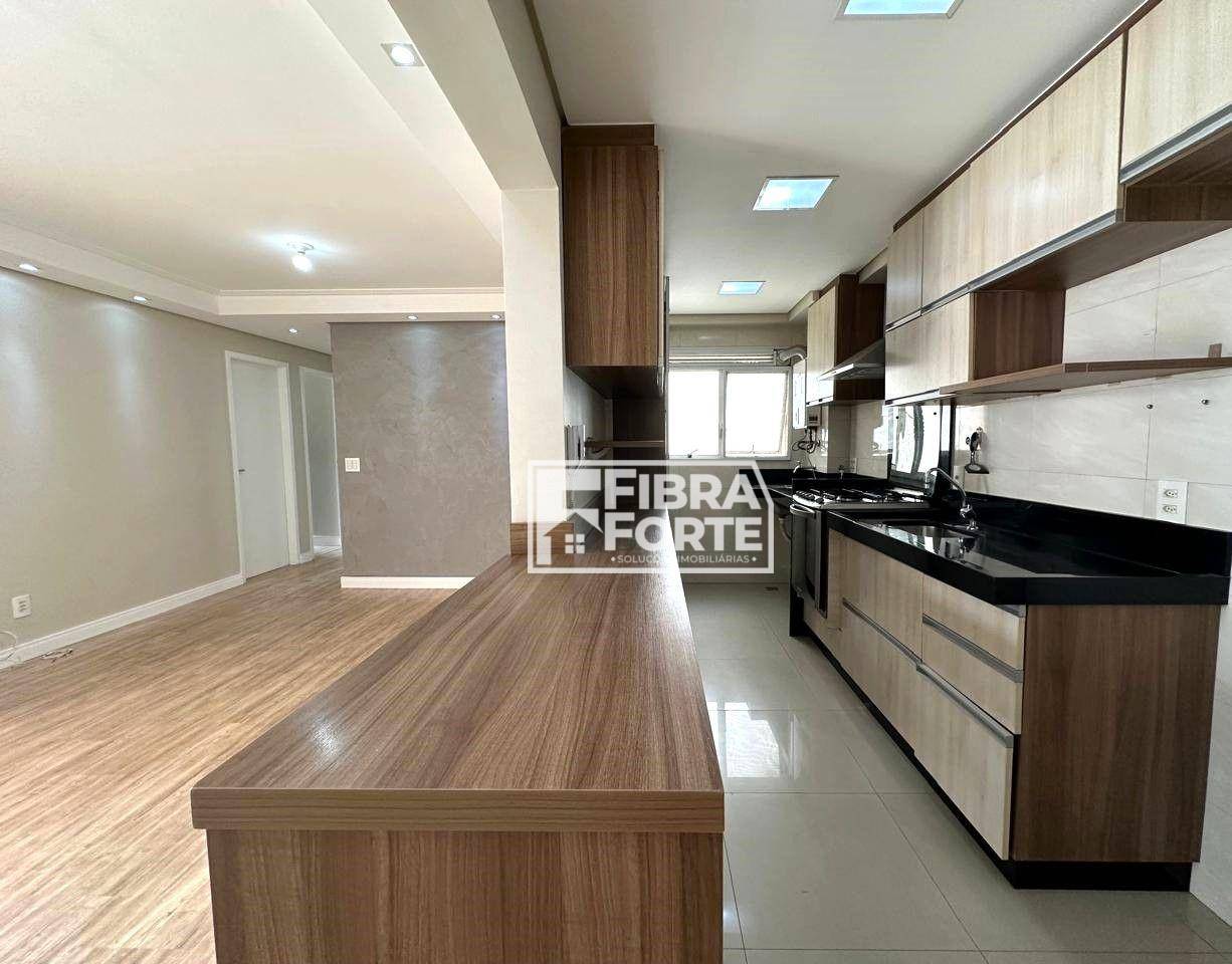 Apartamento à venda com 3 quartos, 75m² - Foto 9