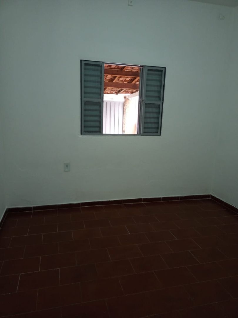 Casa de Condomínio à venda com 2 quartos, 66m² - Foto 5