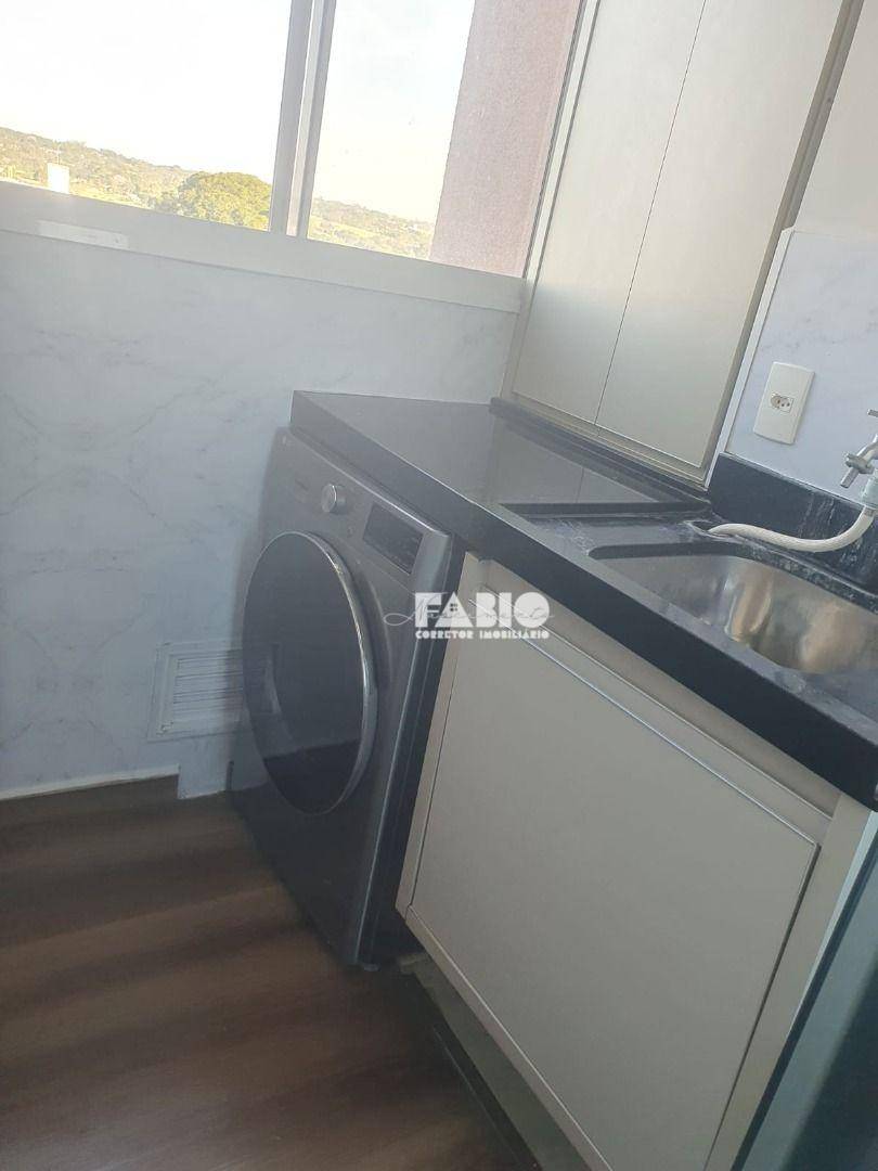 Apartamento à venda com 2 quartos, 60m² - Foto 4