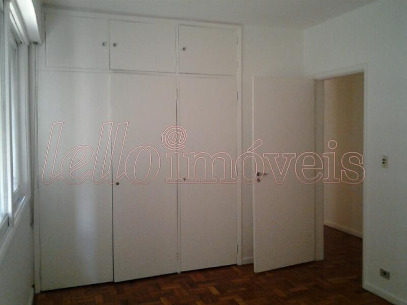 Apartamento para alugar com 4 quartos, 230m² - Foto 3