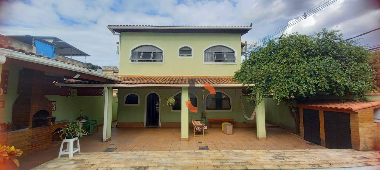 Casa à venda com 4 quartos, 177m² - Foto 22