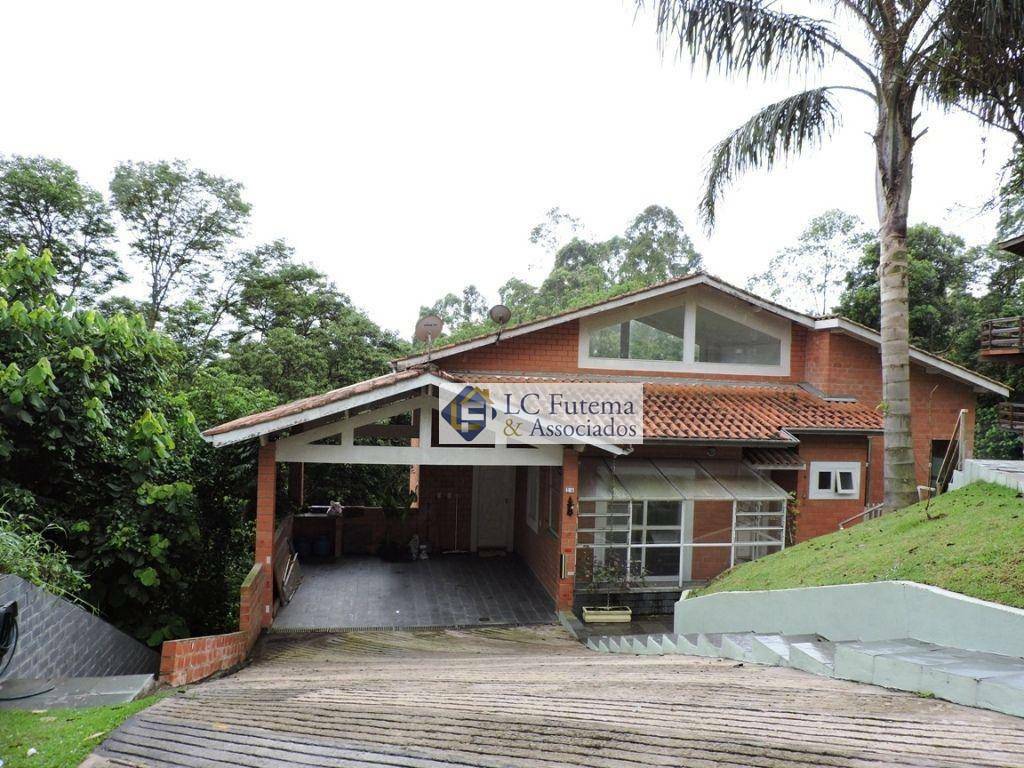 Casa de Condomínio à venda com 4 quartos, 205m² - Foto 1