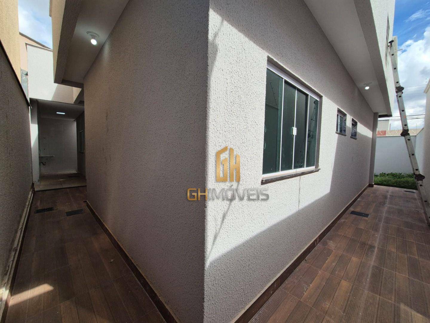 Casa à venda com 3 quartos, 110m² - Foto 16