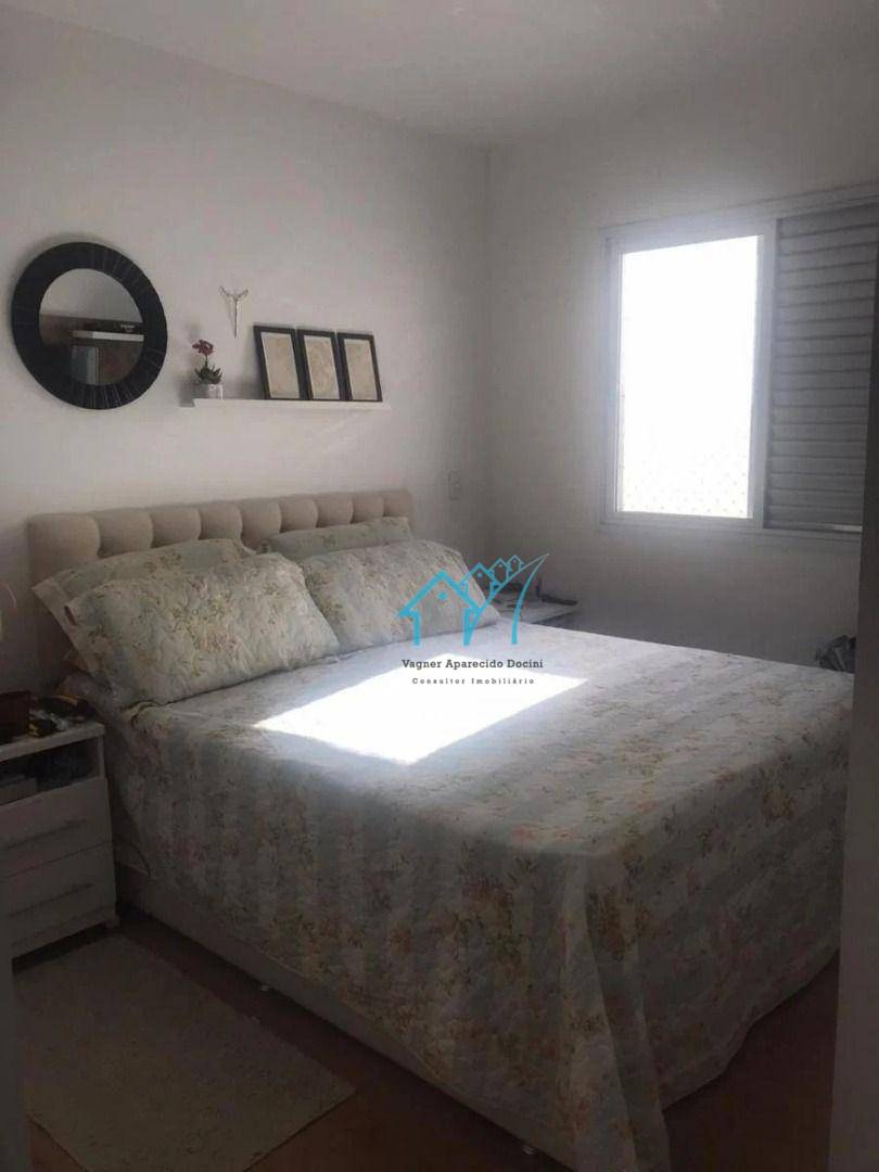 Apartamento à venda com 2 quartos, 63m² - Foto 5