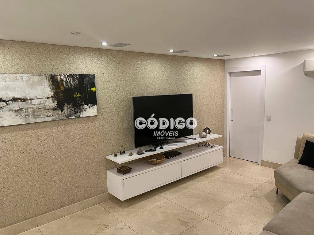 Apartamento à venda com 3 quartos, 134m² - Foto 3