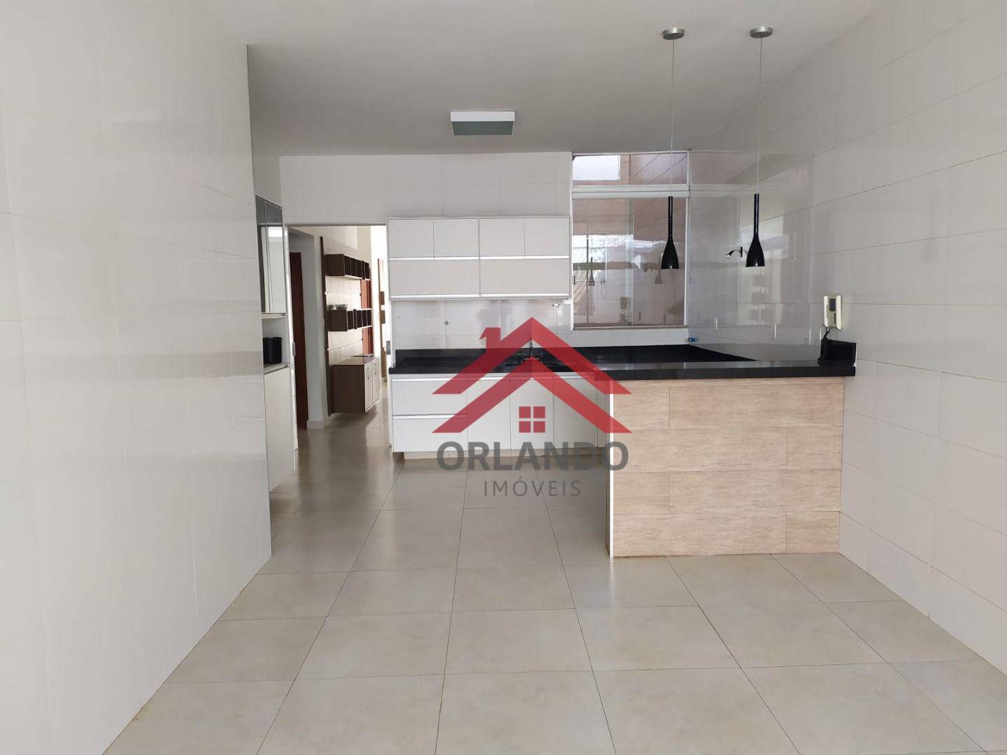 Casa à venda com 3 quartos, 208m² - Foto 6