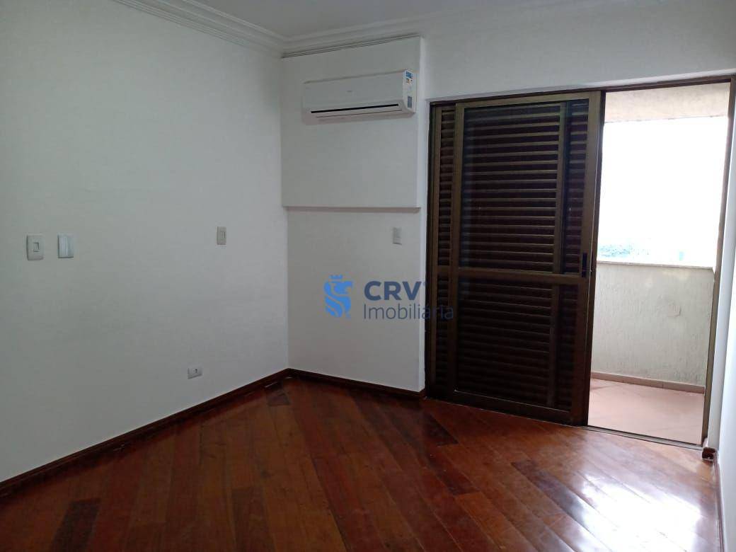Apartamento para alugar com 4 quartos, 182m² - Foto 11