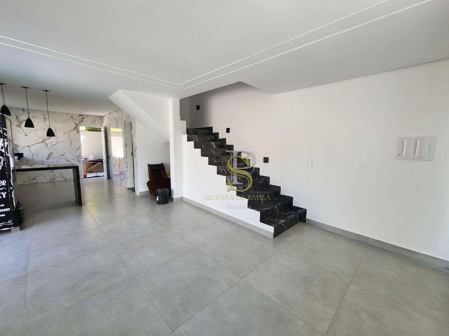 Casa à venda com 2 quartos, 110m² - Foto 20