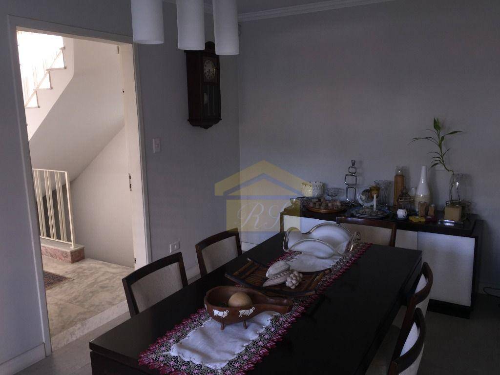 Sobrado à venda com 5 quartos, 375m² - Foto 36