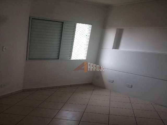 Sobrado à venda com 3 quartos, 66m² - Foto 3