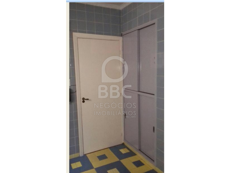 Apartamento à venda com 3 quartos, 140m² - Foto 4