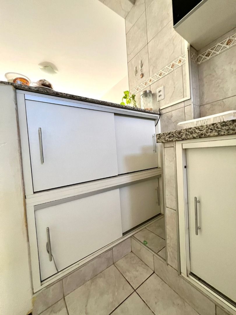 Apartamento à venda com 3 quartos, 100m² - Foto 10