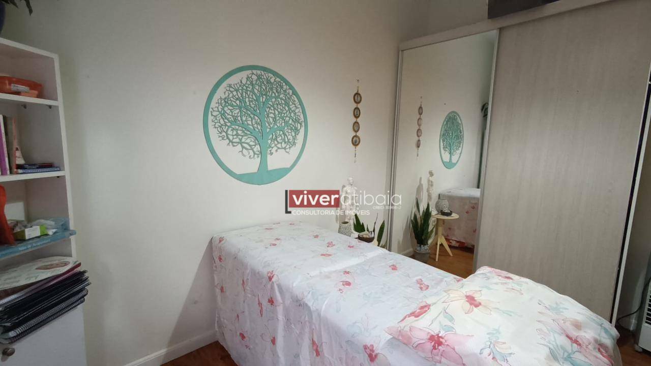 Casa à venda com 4 quartos, 180m² - Foto 14