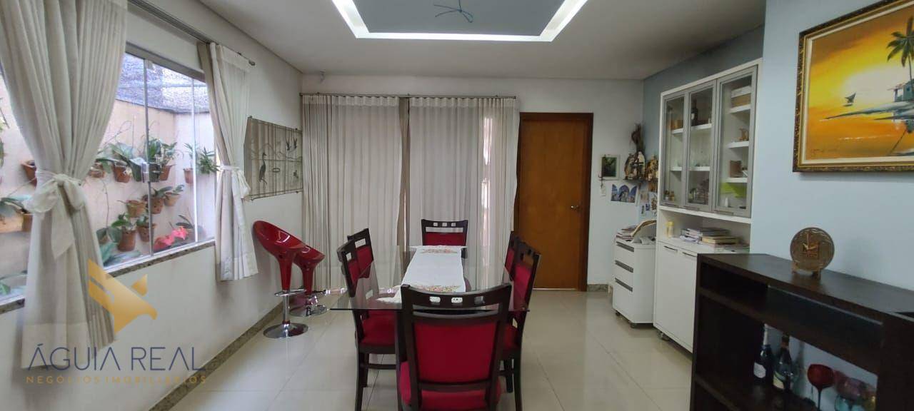 Casa à venda com 3 quartos, 165m² - Foto 10