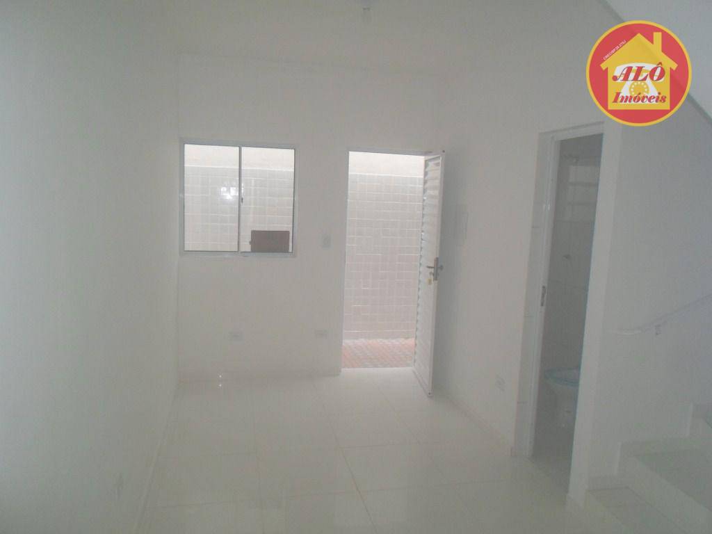 Sobrado à venda com 2 quartos, 60m² - Foto 1