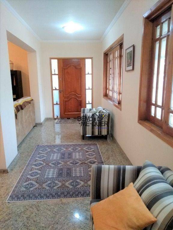 Sobrado à venda com 3 quartos, 300m² - Foto 2