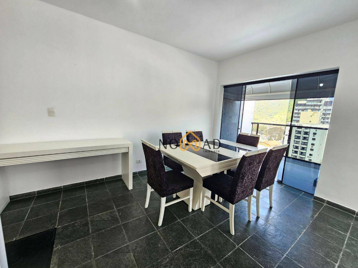 Apartamento à venda com 3 quartos, 150m² - Foto 9