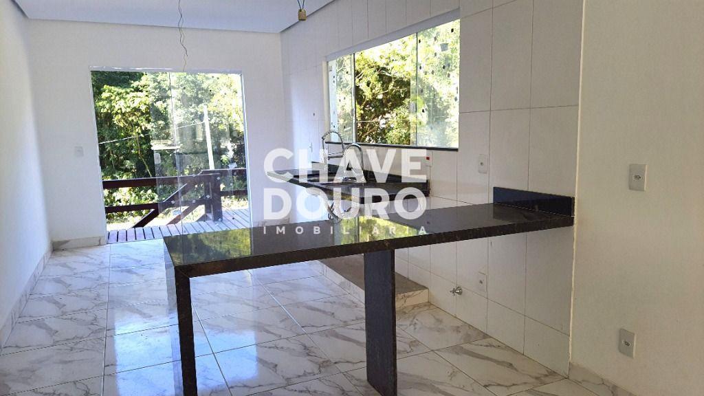 Casa à venda com 4 quartos, 212m² - Foto 15