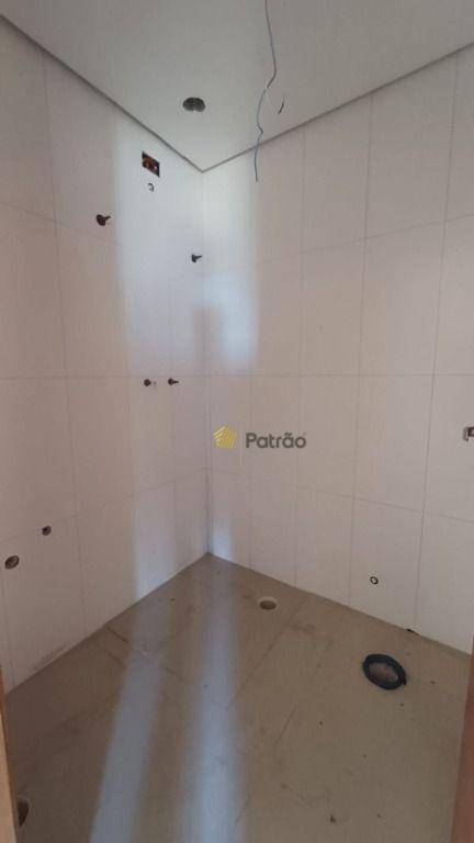 Apartamento à venda com 3 quartos, 120m² - Foto 2