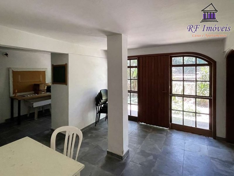 Casa à venda com 4 quartos, 1050m² - Foto 45