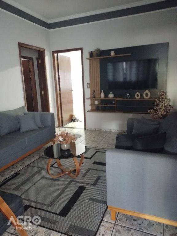 Casa à venda com 2 quartos, 167m² - Foto 13