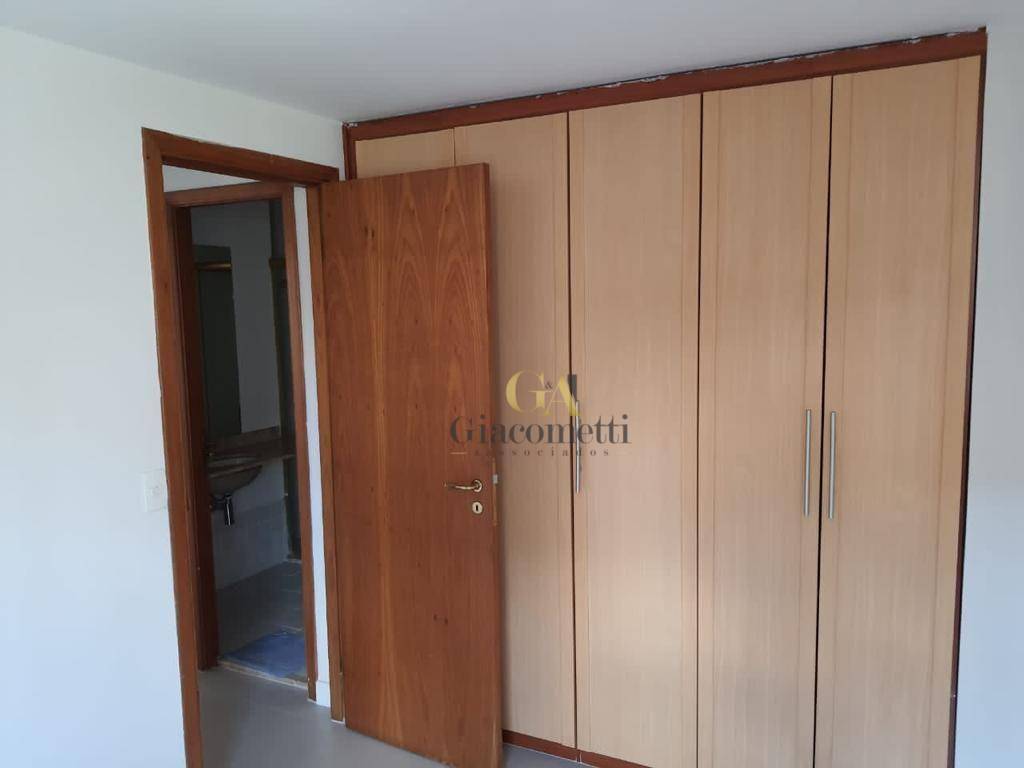 Apartamento à venda com 3 quartos, 76m² - Foto 6