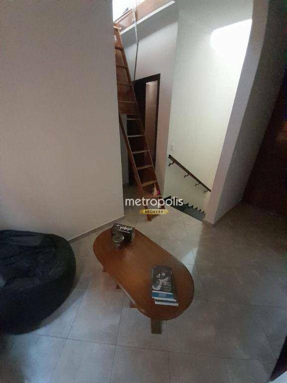 Sobrado para alugar com 3 quartos, 210m² - Foto 13