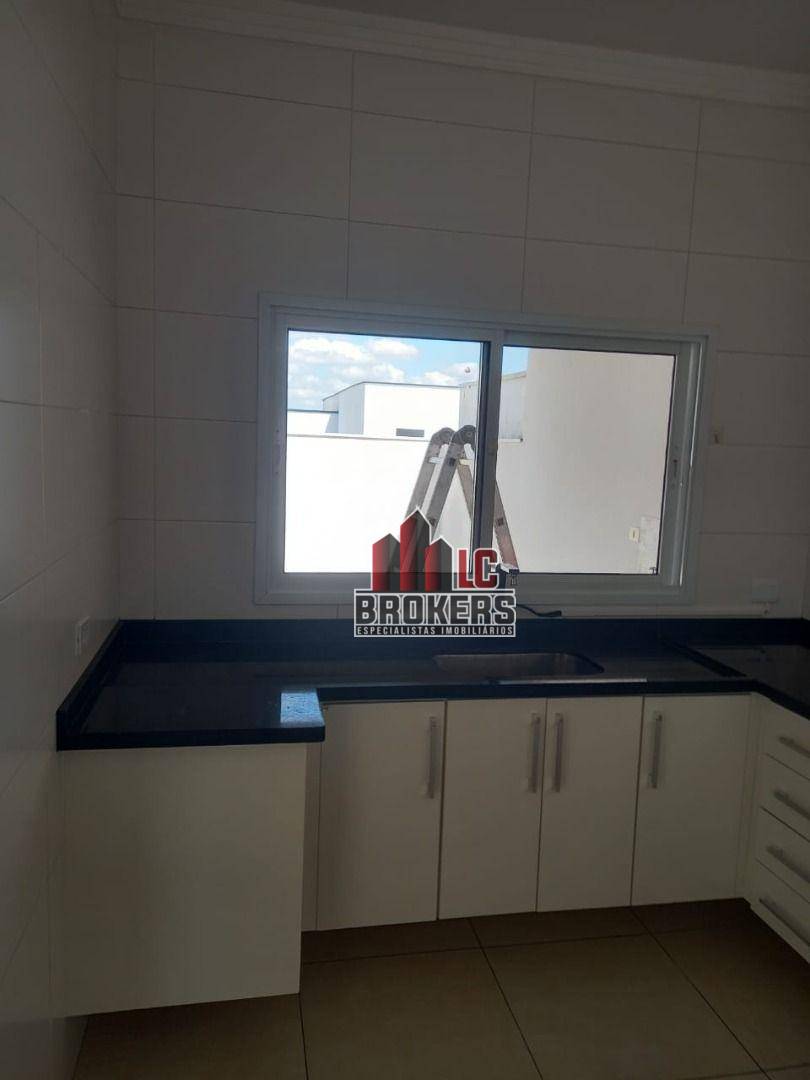 Sobrado à venda com 3 quartos, 163m² - Foto 2