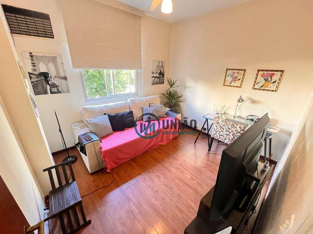 Apartamento à venda com 3 quartos, 95m² - Foto 10