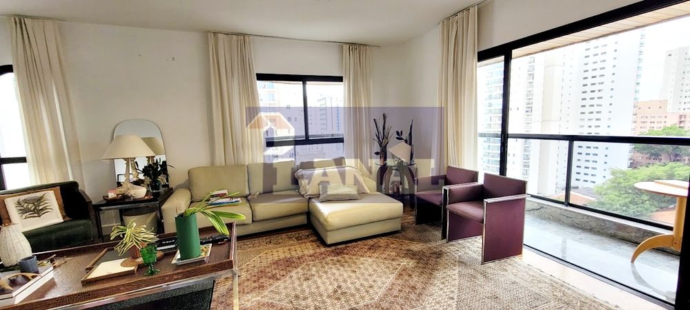 Apartamento à venda e aluguel com 3 quartos, 160m² - Foto 2