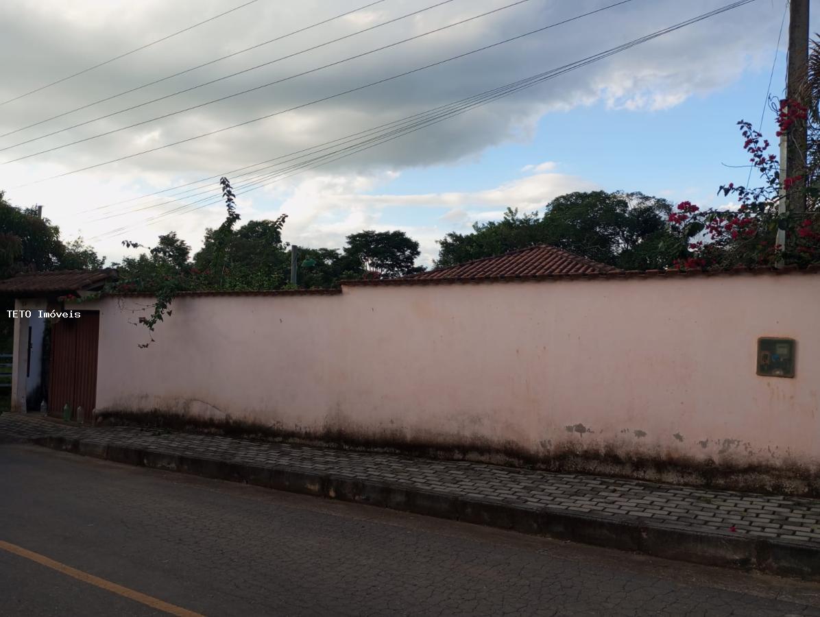 Fazenda à venda com 3 quartos, 1000m² - Foto 4