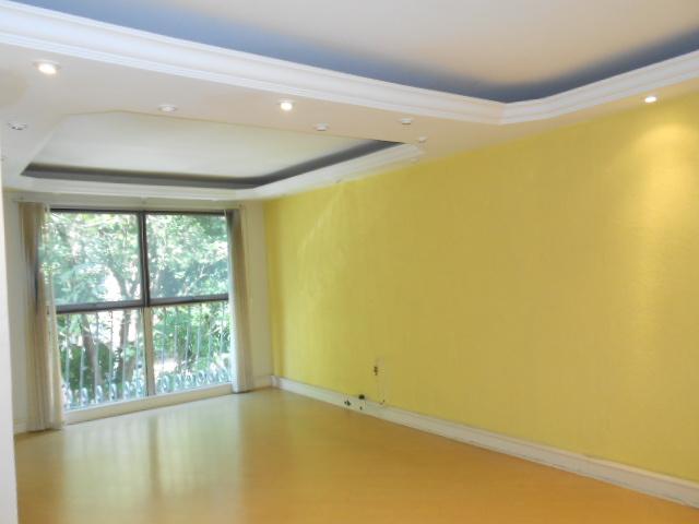 Apartamento à venda com 3 quartos, 78m² - Foto 4