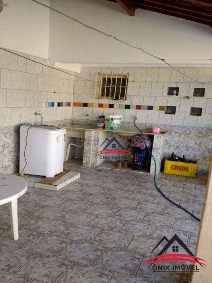 Casa à venda com 3 quartos, 200m² - Foto 26