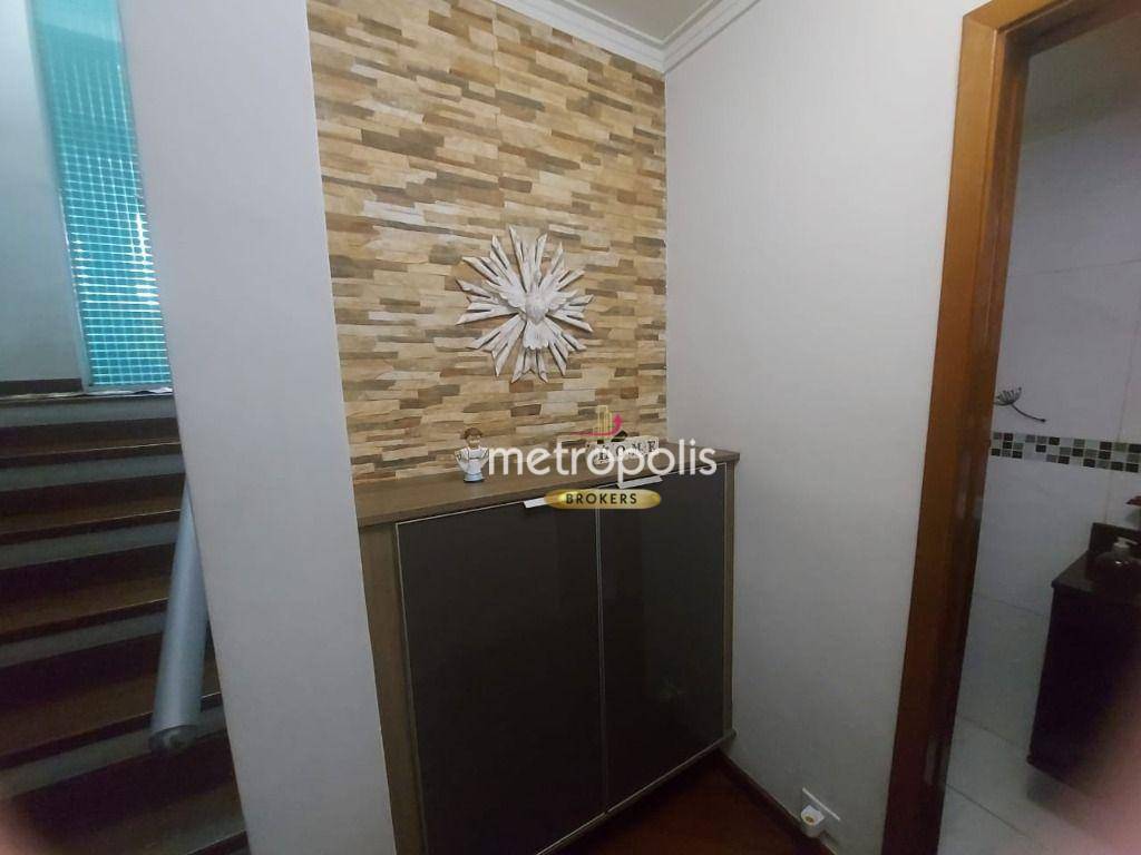 Sobrado à venda com 2 quartos, 189m² - Foto 6