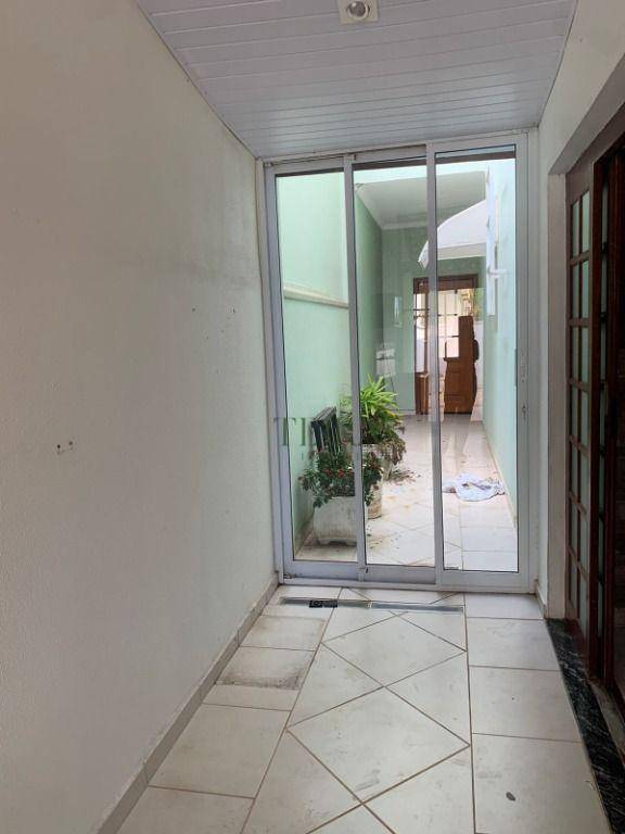 Casa à venda com 3 quartos, 188m² - Foto 12