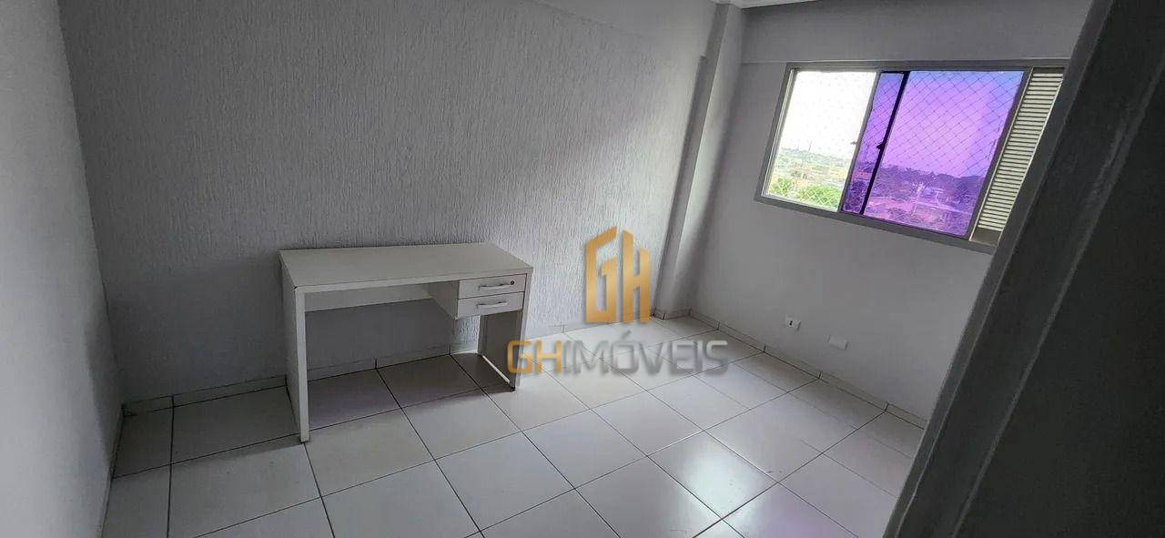 Apartamento à venda com 3 quartos, 76m² - Foto 12