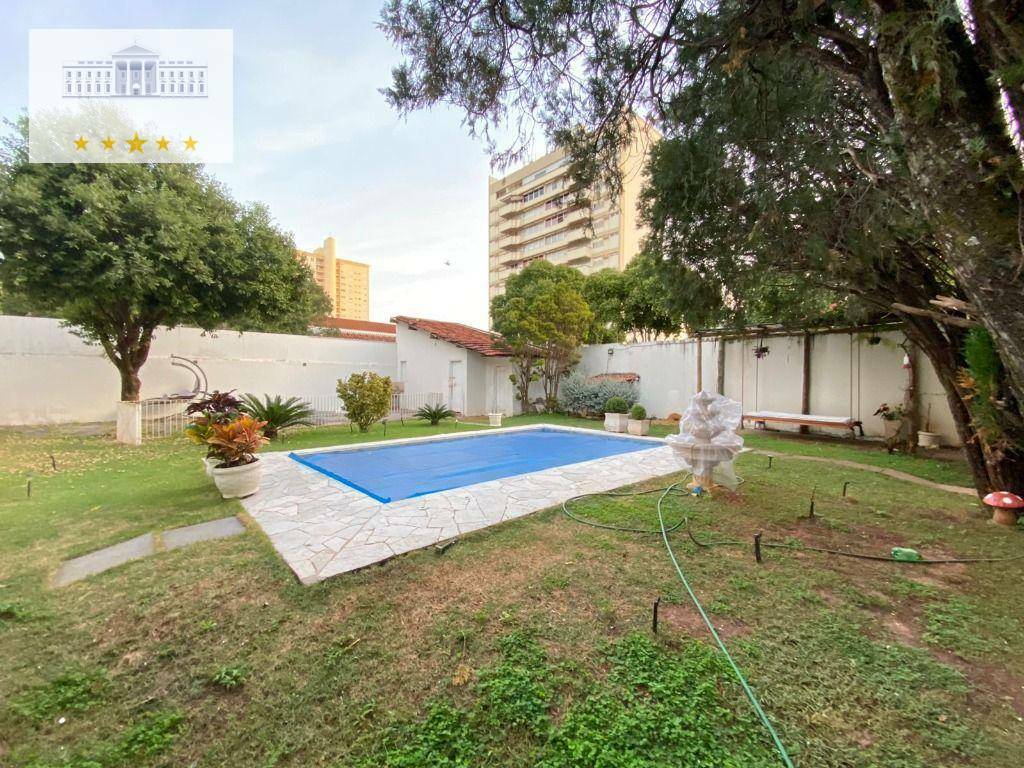 Sobrado à venda com 6 quartos, 238m² - Foto 4