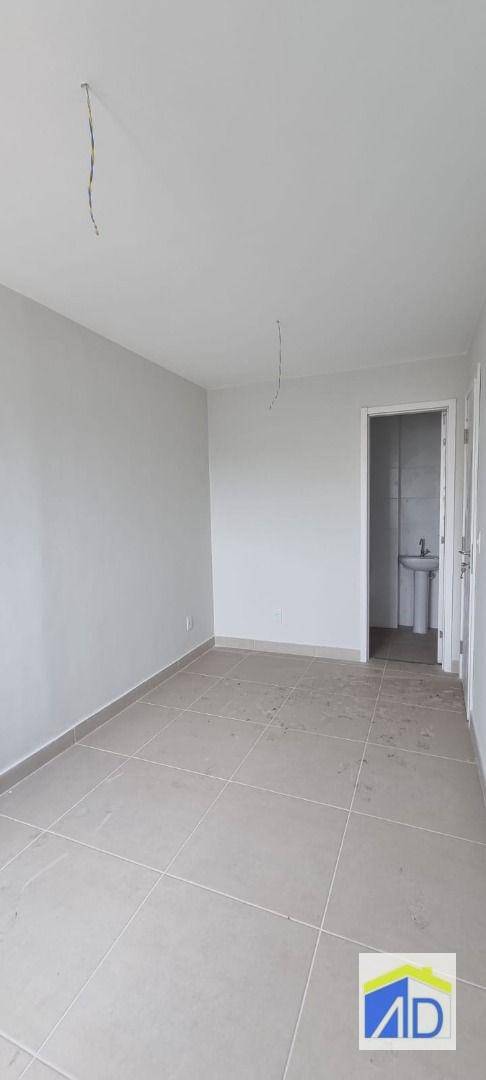 Apartamento à venda com 1 quarto, 42m² - Foto 24