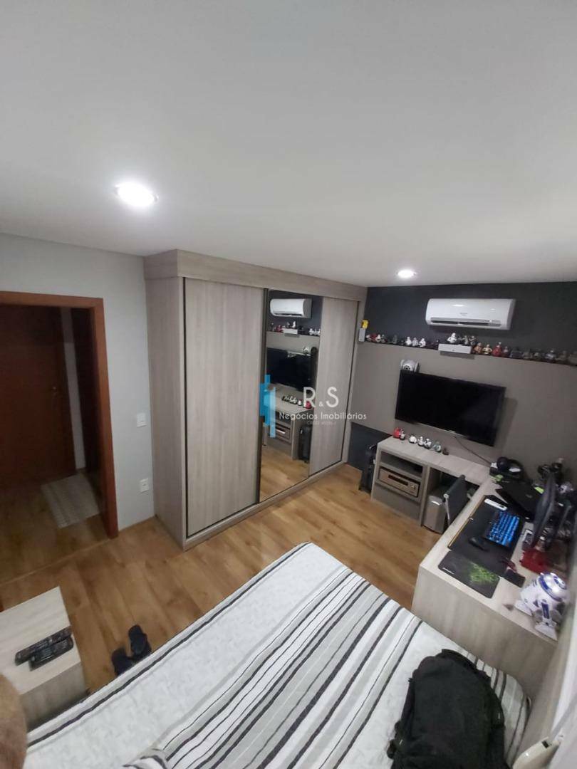 Casa de Condomínio à venda com 4 quartos, 360m² - Foto 5