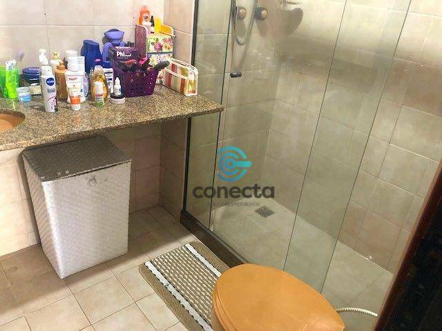 Apartamento à venda com 4 quartos, 193m² - Foto 16