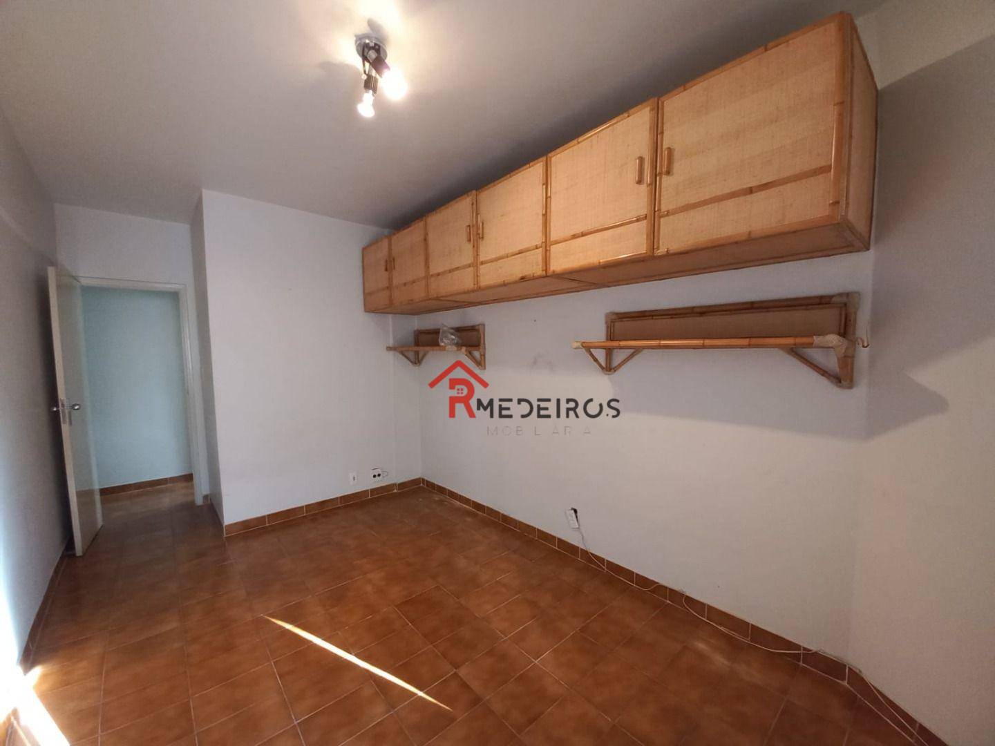 Apartamento à venda com 2 quartos, 77m² - Foto 8