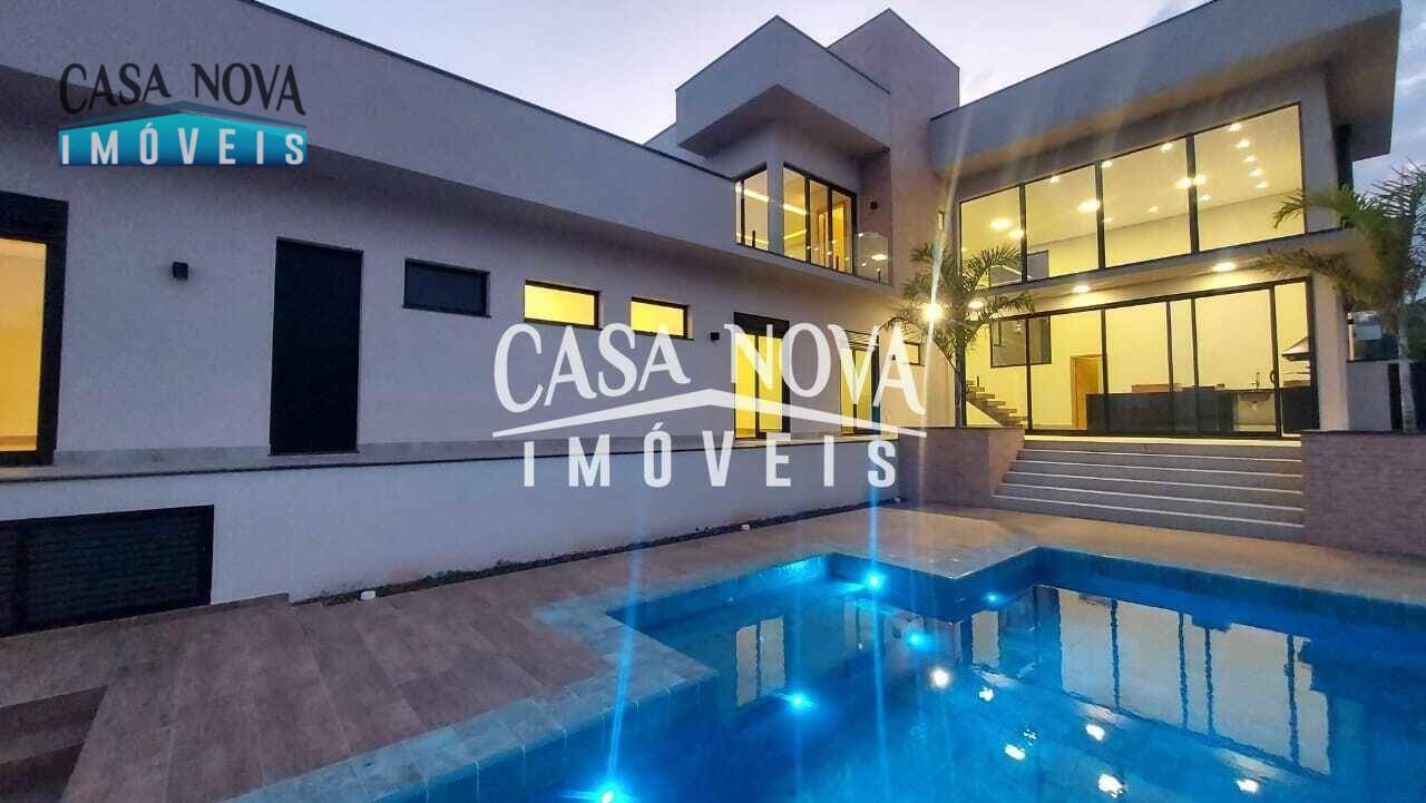 Casa de Condomínio à venda com 4 quartos, 320m² - Foto 1