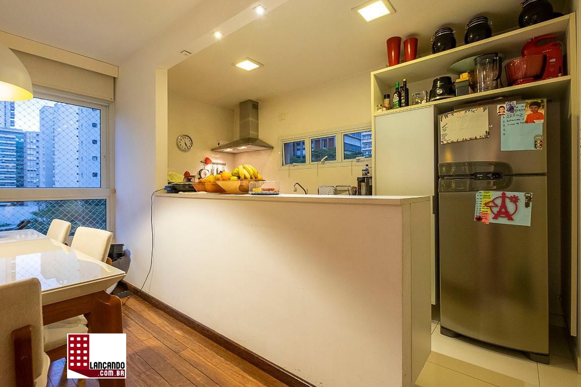 Apartamento à venda com 3 quartos, 151m² - Foto 3