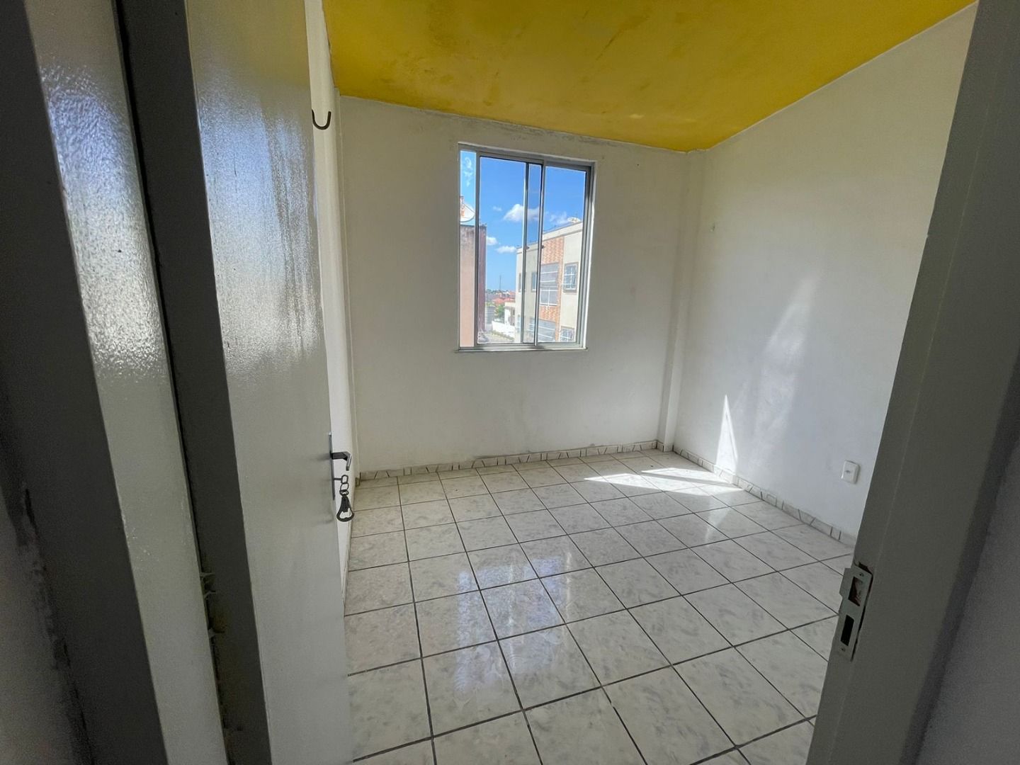 Apartamento à venda com 2 quartos, 50m² - Foto 4