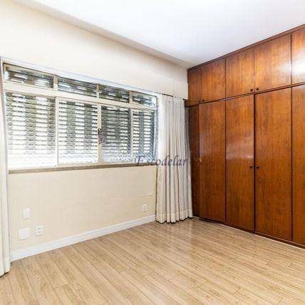 Apartamento à venda com 3 quartos, 144m² - Foto 17