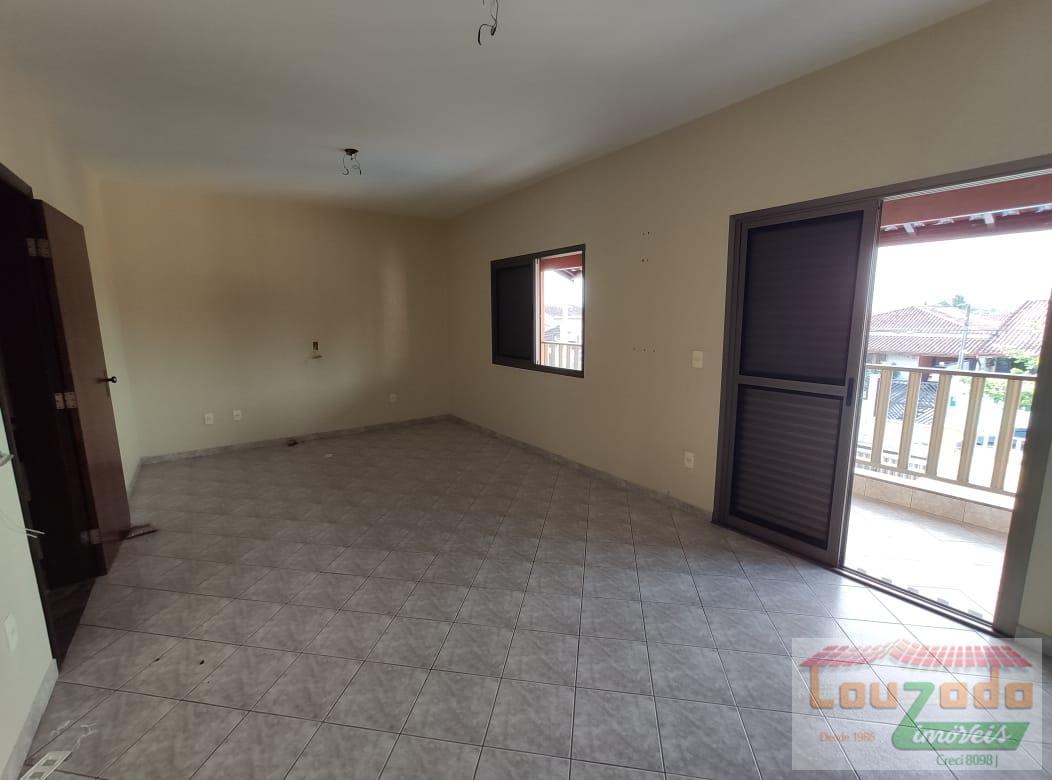 Sobrado à venda com 3 quartos, 310m² - Foto 12