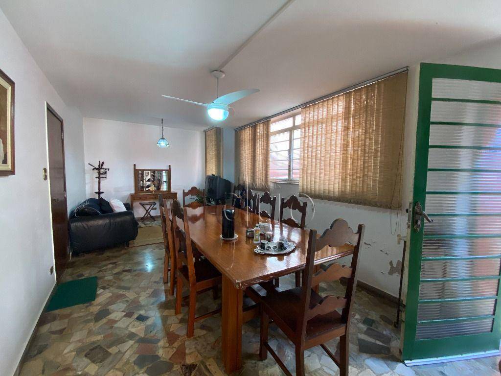 Casa à venda com 4 quartos, 396m² - Foto 12