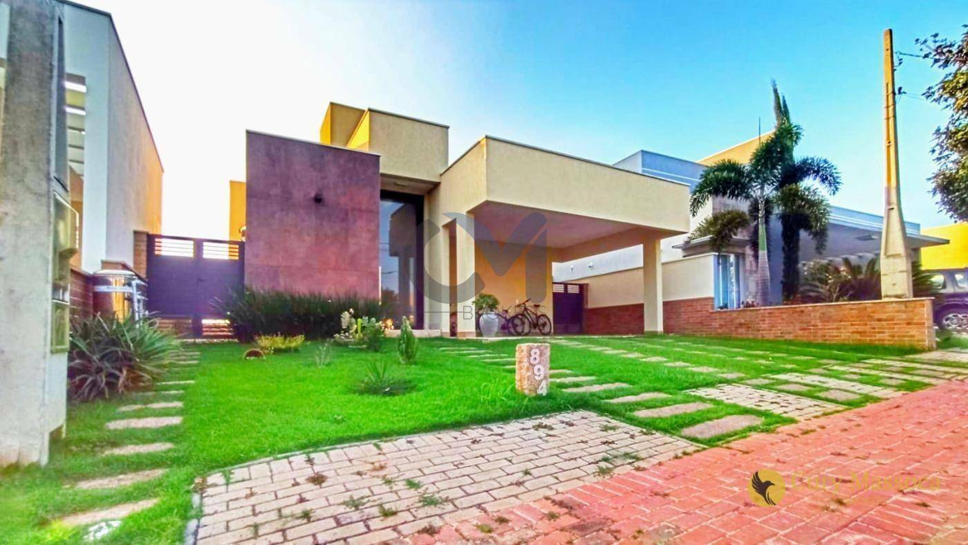 Casa de Condomínio à venda com 3 quartos, 244m² - Foto 4