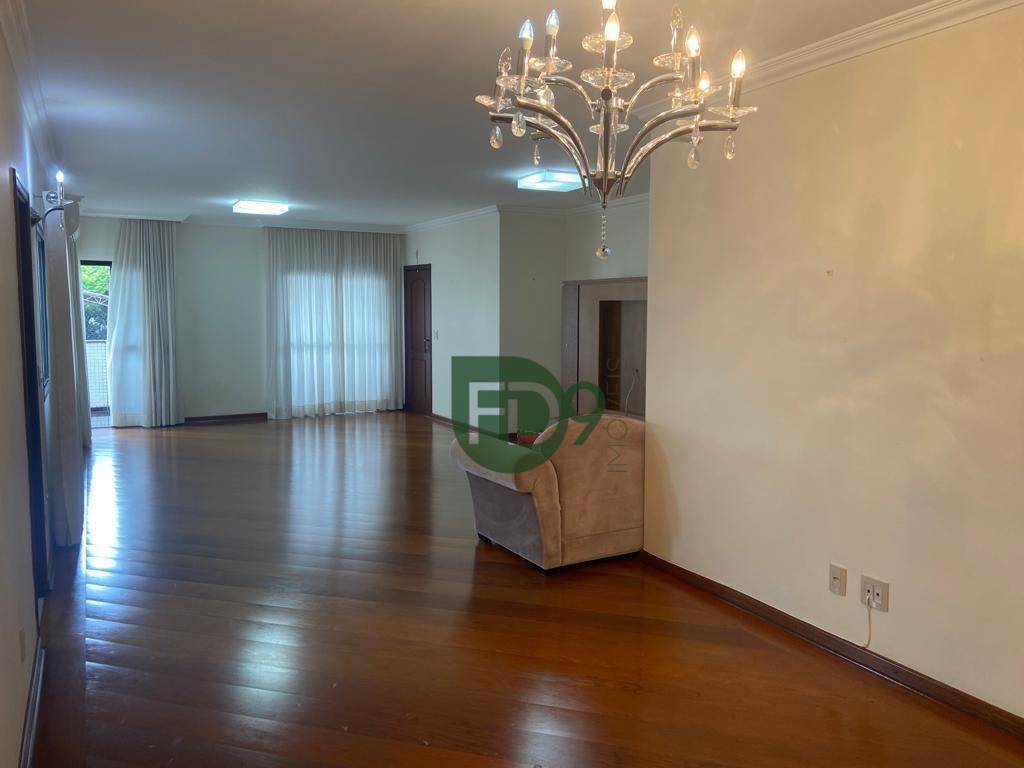 Apartamento à venda com 3 quartos, 209m² - Foto 6